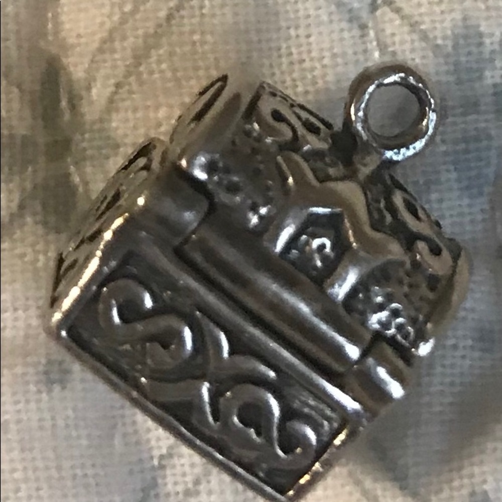 Charm - Picture 2 of 2